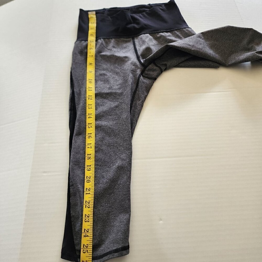 Lululemon size 6 women gray cropped leggings black sheer details - Picture 10 of 13